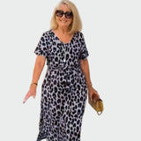 Haljina s leopard uzorkom i impresivnim V-izrezom
